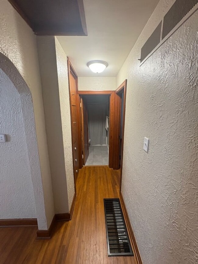 Photo - COMPLETE Remodel 2 Bedroom / 1 Bath House