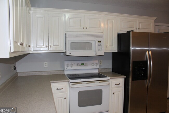 Photo - 8052 Burkhalter Rd