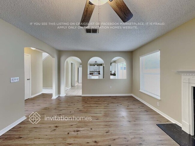 Photo - 3904 Stonefield Dr