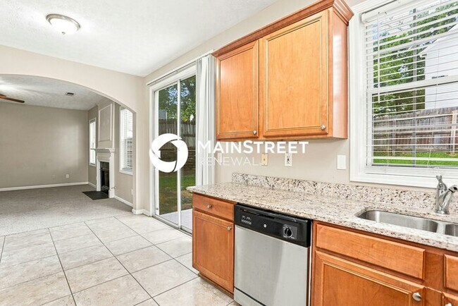 Photo - 4 Bedroom Pet-Friendly Home in Austell, GA with Main Street Renewal