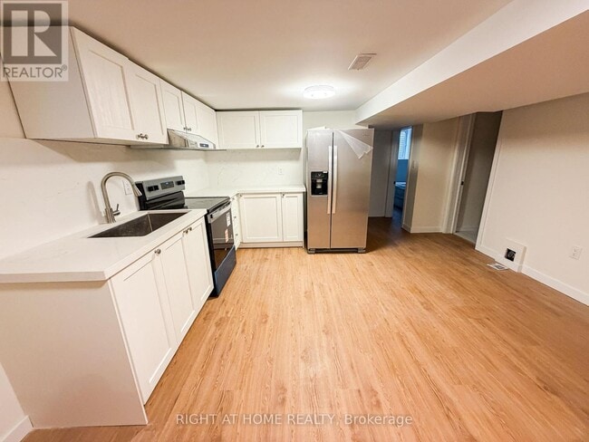 Photo - 300 S Kingsway Unit Basement