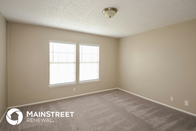 Photo - 6619 Meadow Fawn Dr