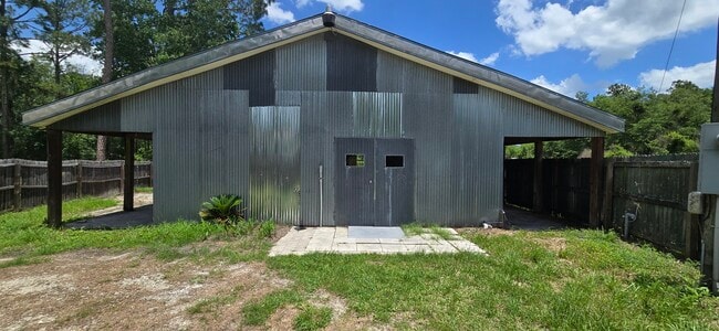 Building Photo - 2235 Indigo Ave