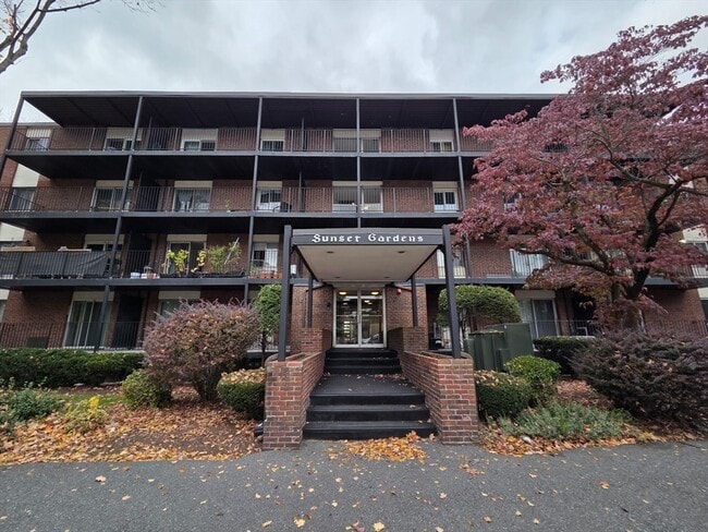 Photo - 45 Oval Rd Unidad 6