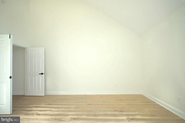 Photo - 1326 Chanticleer