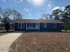 Building Photo - 328 Sterling Rd Rental