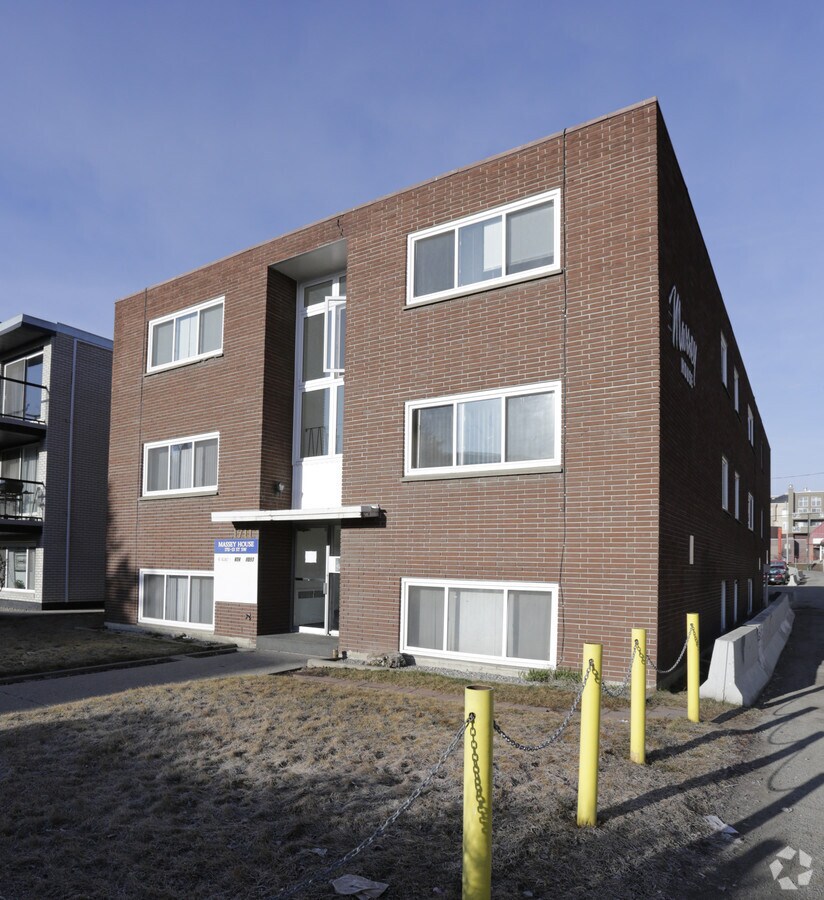 Photo - Massey House