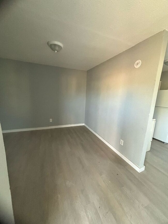 Photo - Cozy 2 Bedroom Unit in Lubbock TX Amazing ...
