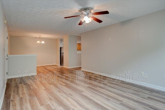 Photo - 5302 Fairington Club Dr