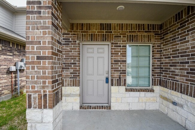 Photo - 21170 Alder Oaks Dr