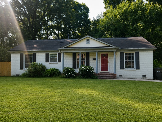 Building Photo - 5530 Galway Dr