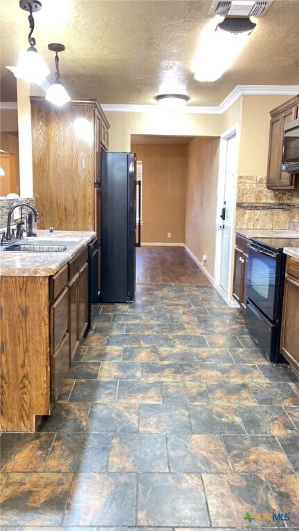 Photo - 1802 Sycamore Dr