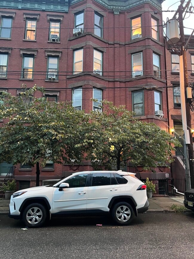 Photo - 234 6th St