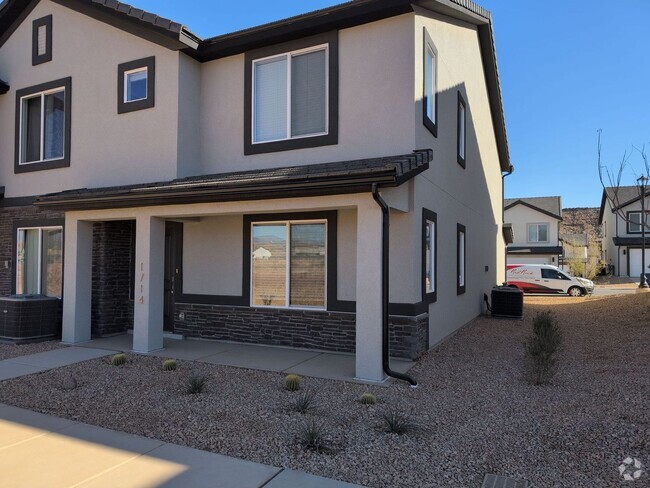 Building Photo - Brand New Townhome In Long Valley