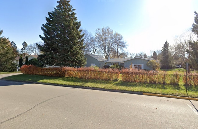 Building Photo - 2 Bed 2 Bath for $1,300!