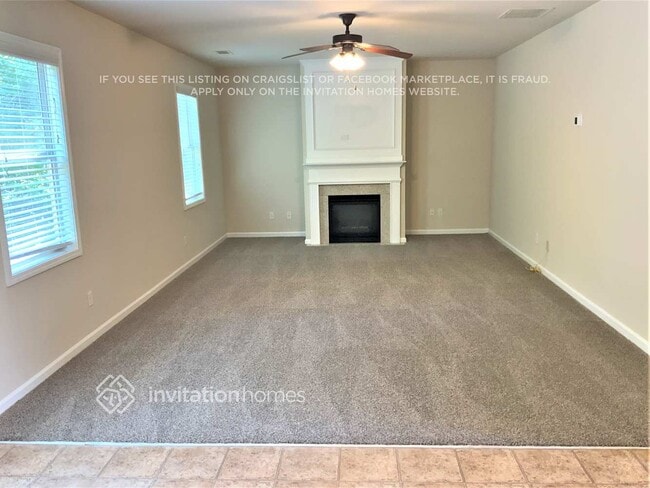 Photo - 7330 Gossamer St