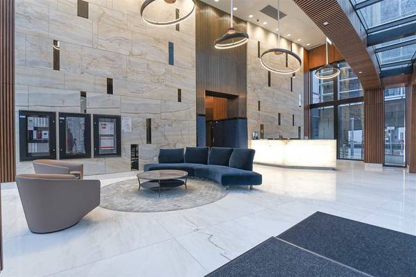Building Photo - 89 Nelson St Unit 1704