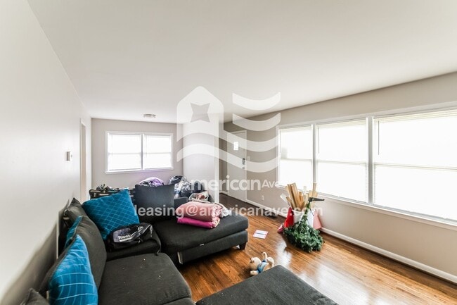 Photo - 620 86th St S