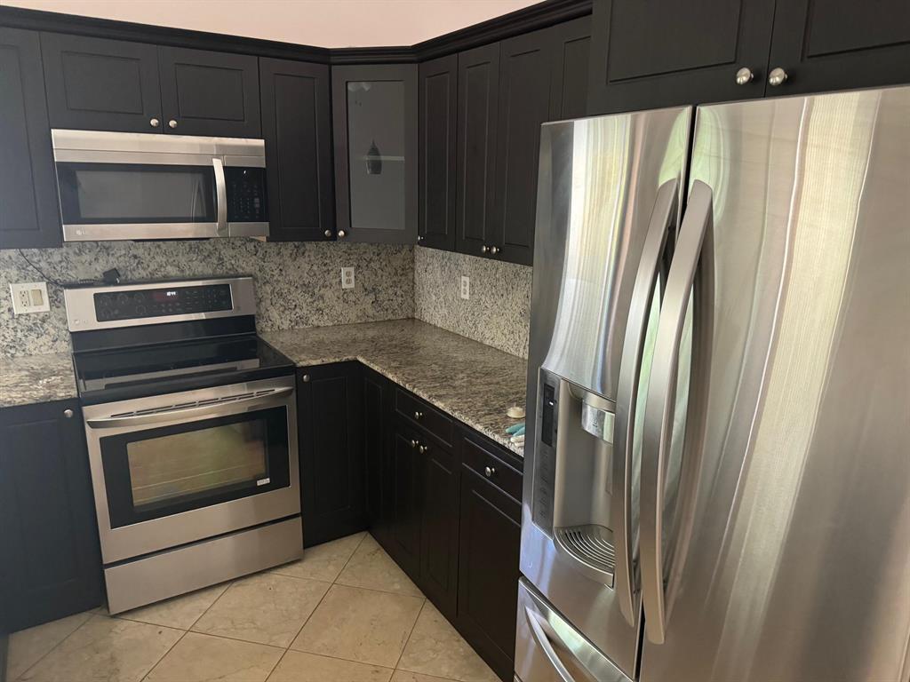 Photo - 6100 Manchester Ln