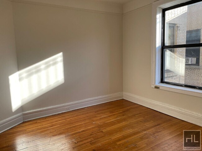 Photo - HAVEN AVENUE Unidad 18A