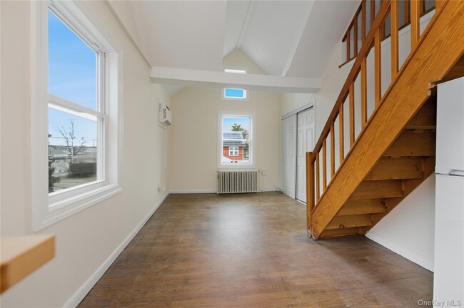 Photo - 2984 Dorlon Pl Unit Upper