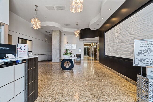 Photo - 1080 Park Blvd Unidad 409