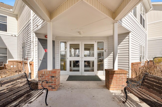 Photo - Ridgewood Senior (55+)