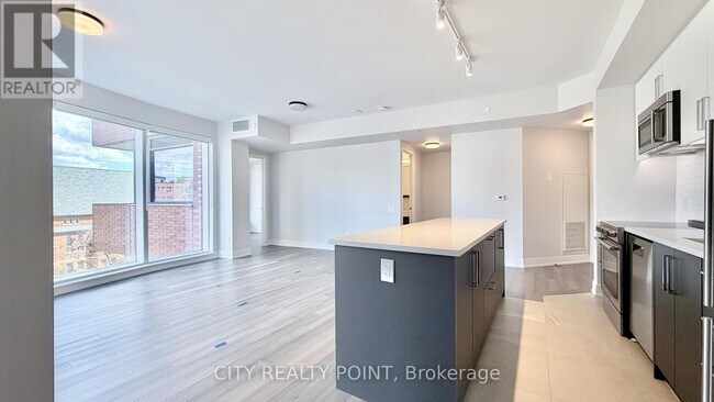Photo - 2525 Bathurst St Unit 407