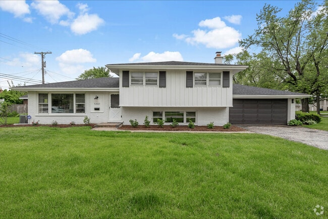 Building Photo - 5401 Fair Elms Ave Rental