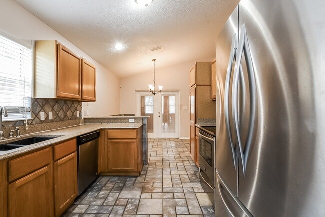 Photo - 1000 Country Cove Ct