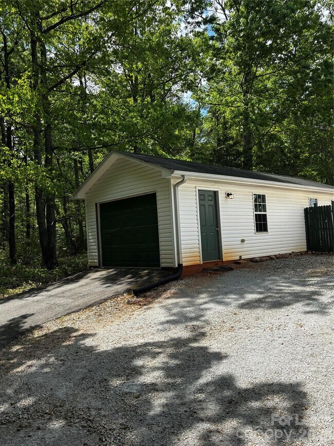 Photo - 5906 E North Carolina 150 Hwy