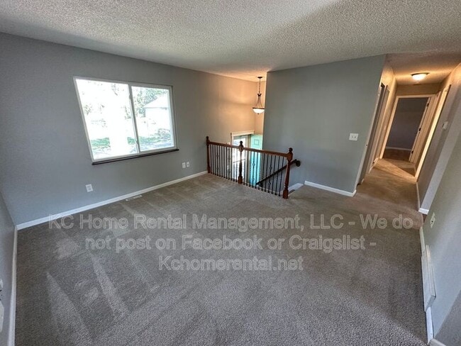 Photo - 1201 Golfview Dr