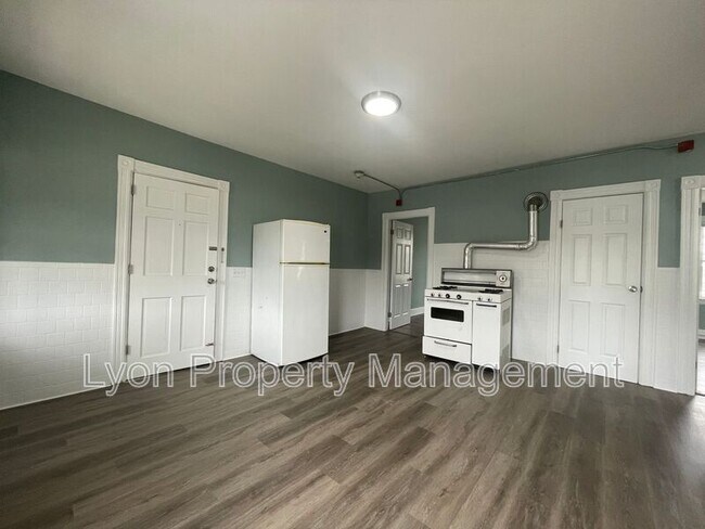 Photo - 834 Charles St Unidad 3 Front