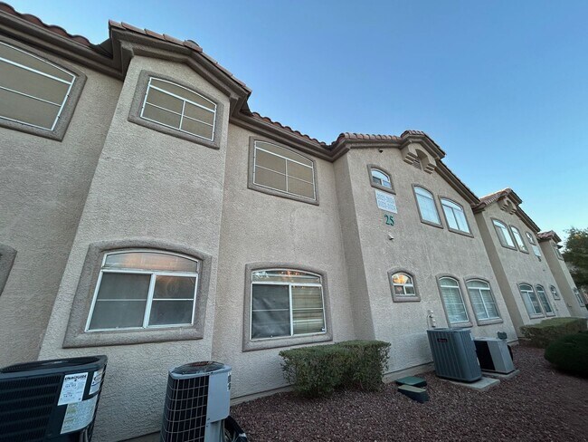 Photo - BEAUTIFUL WEST HARMON AREA CONDO LOCATED CENTRAL LAS VEGAS