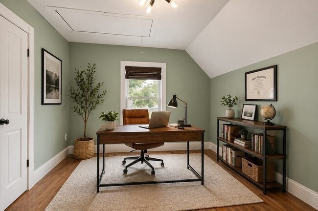 Photo - 11 Granville Pl