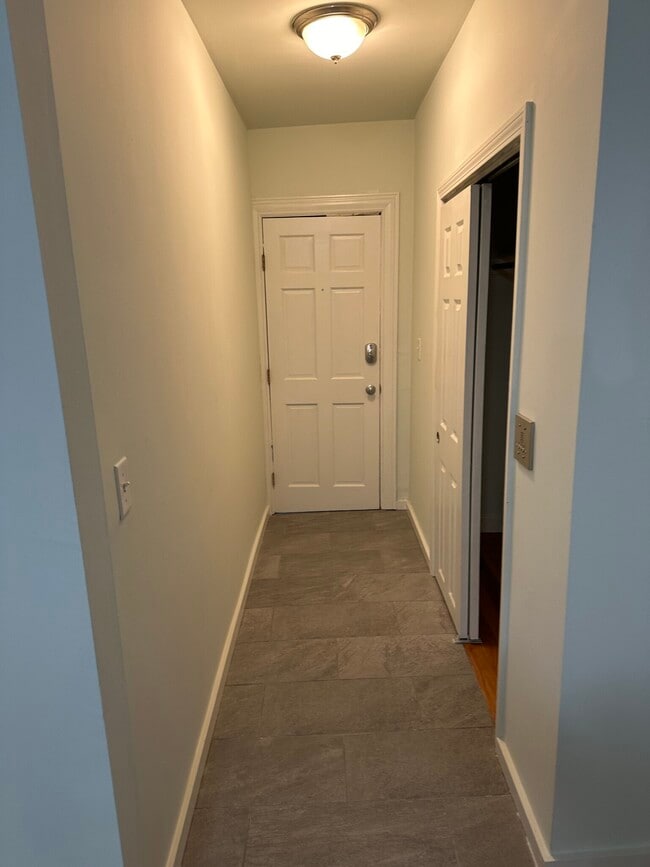 Photo - 515 E Broadway Unidad 2T