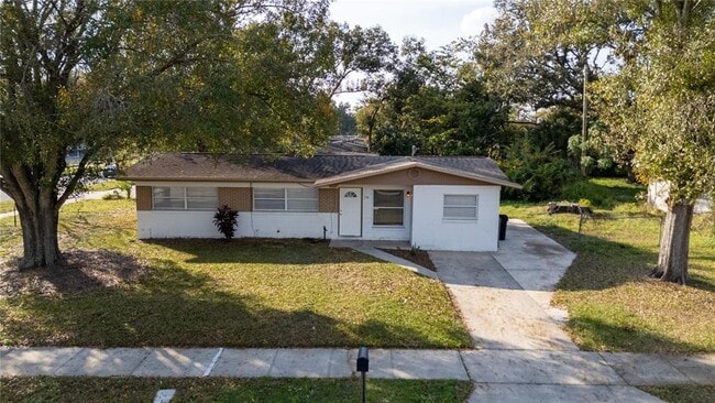 Building Photo - 76 Judith Ln