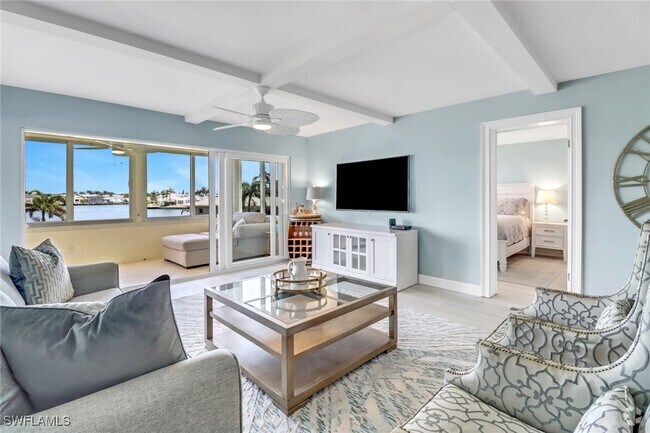 Building Photo - 3420 Gulf Shore Blvd N Unit 31 Rental