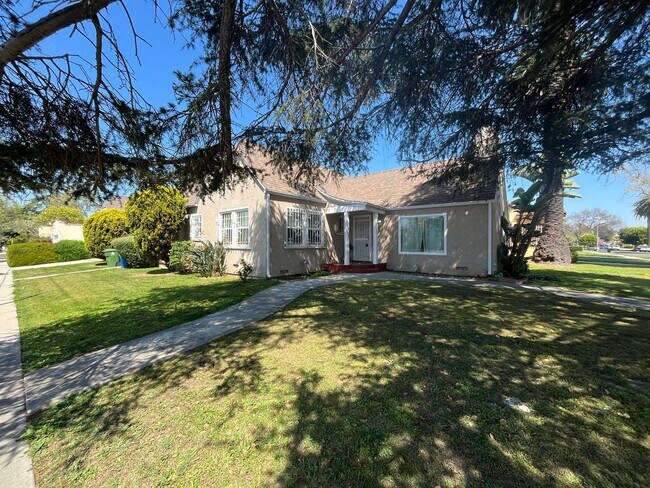 Charming 3-Bedroom Home in Prime Los Angel... - Charming 3-Bedroom Home in Prime Los Angel...