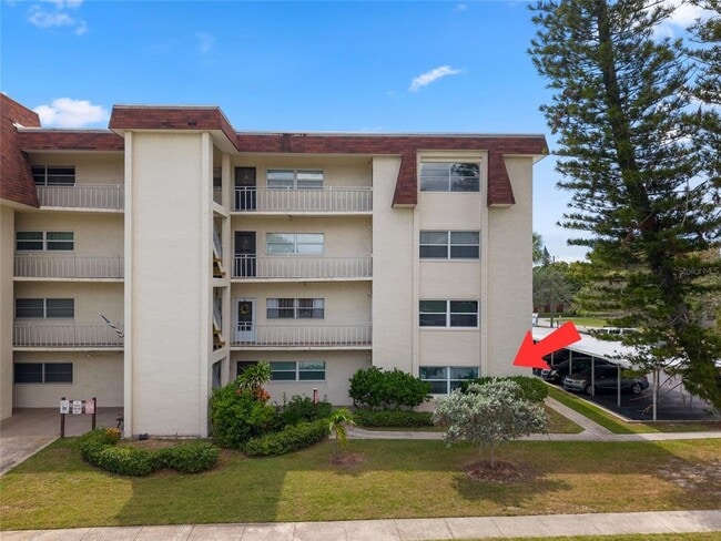 Building Photo - 209 NE Lincoln Cir N Unit 109