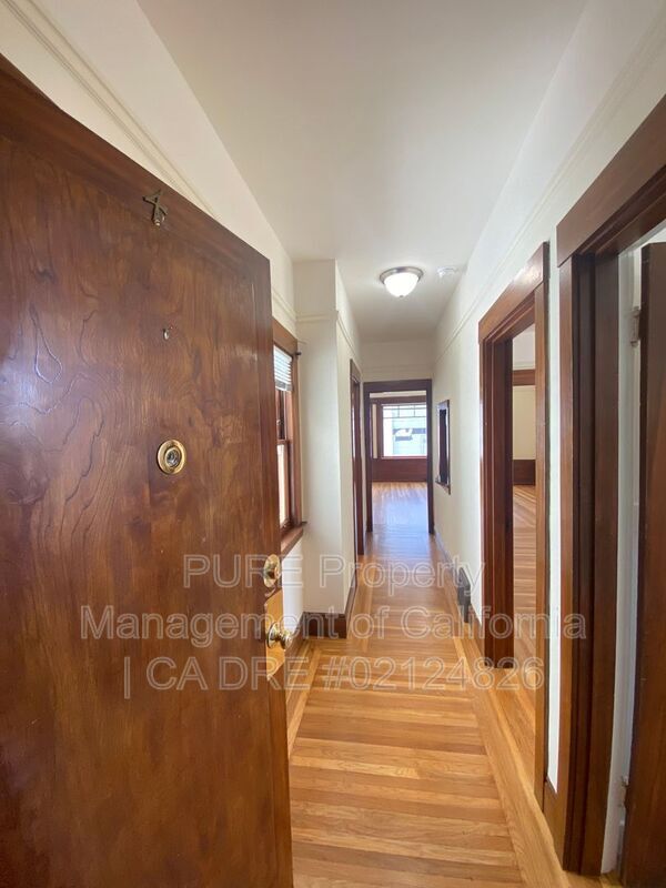 Photo - 3156 Gough St Condo Unit 4