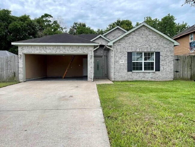 Photo - 9838 Fuqua St Casa