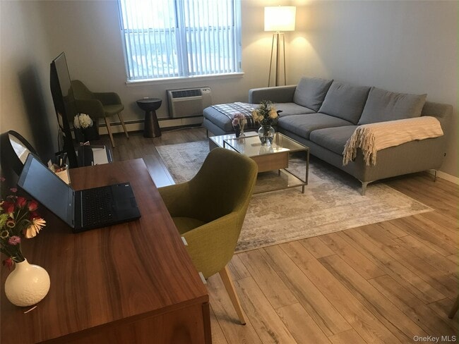 Photo - 400 Mt Pleasant Ave Unit 1H