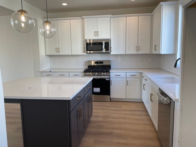 Photo - 1474 W Cook Ln