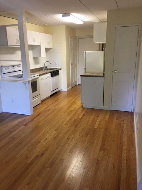Building Photo - 40 Cochituate Rd Unit #19 Rental