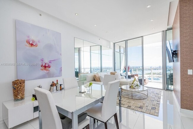 Photo - 1100 Biscayne Blvd Unit 4103