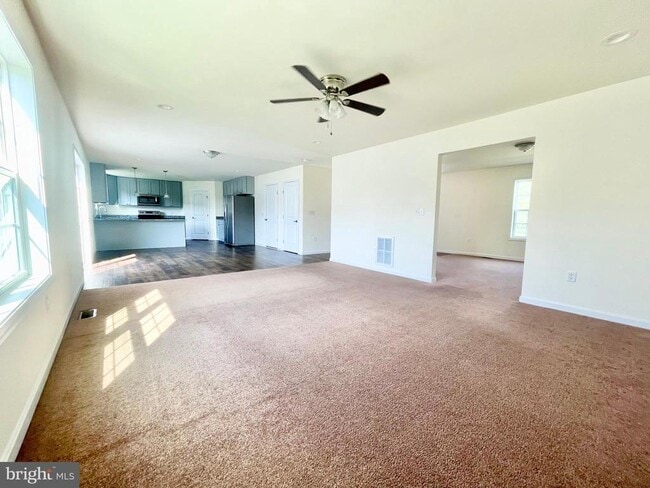 Photo - 212 William Ross Ln