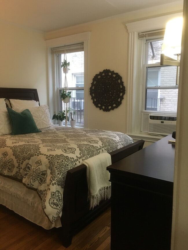Photo - 364 Riverway Unit 18