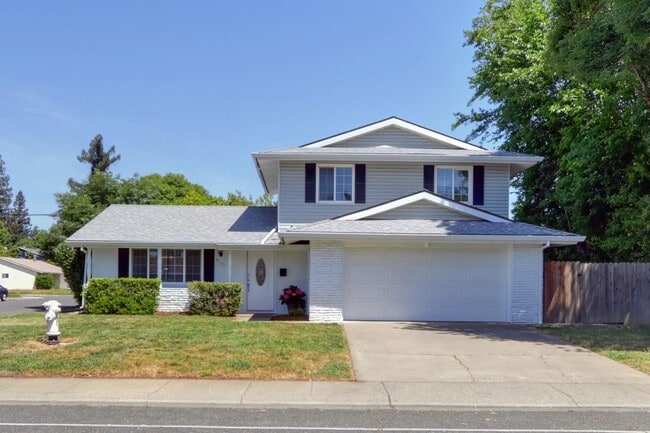 Building Photo - 9101 La Riviera Dr Rental