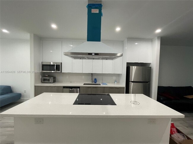 Photo - 16002 NW 38th Pl Unidad 0